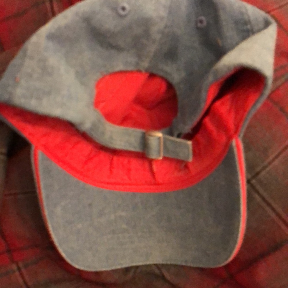 Baseball cap - Picture 2 of 2